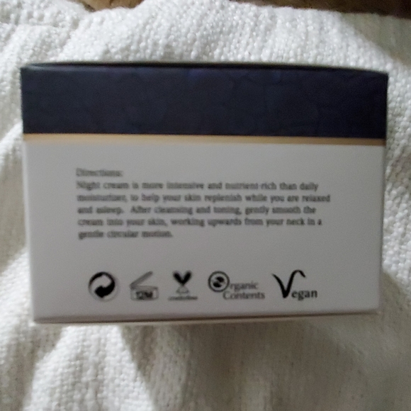 Terre Mere Lemon Aloe Night Cream - Picture 4 of 4